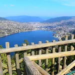 Chaleureux Proche Des Pistes Et Du ! *